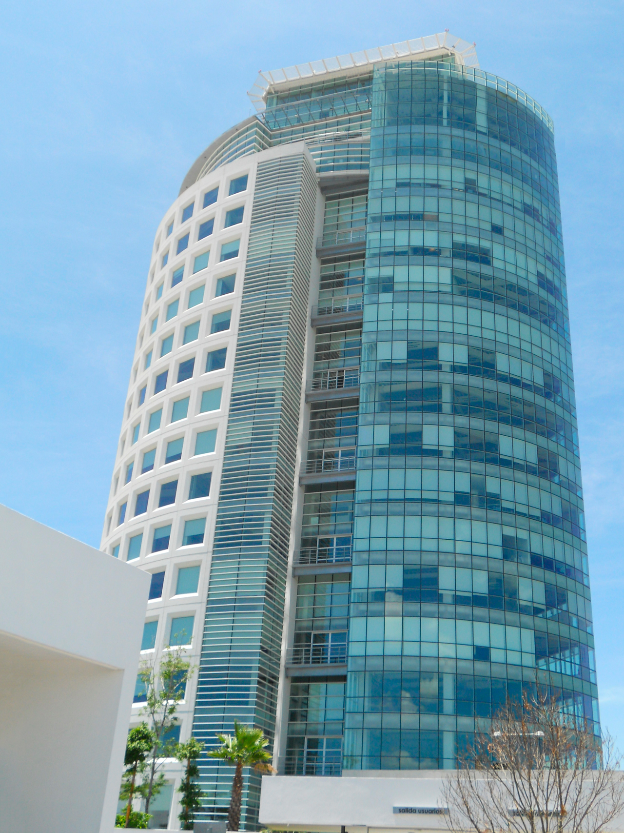 Corporativo-Blanco-2